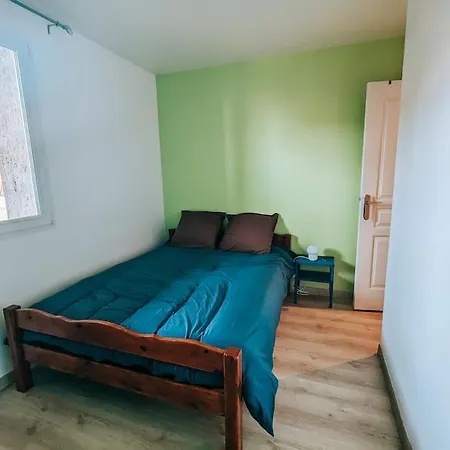 Semesterbostad Maison Avec Cour Et Parking Clos *